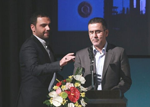 http://s3.picofile.com/file/8203901534/11356825_1473367542w964010_764179974_n.jpg
