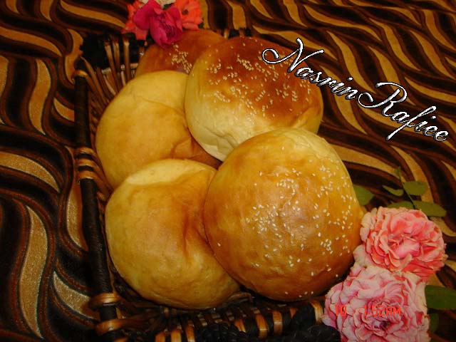 http://s3.picofile.com/file/8205257284/DSC09543.jpg