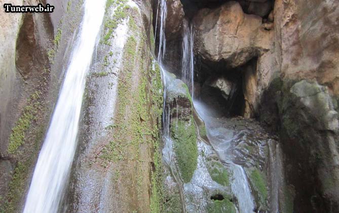 تصویری زیبا از آبشارهای قره سو کلات نادر