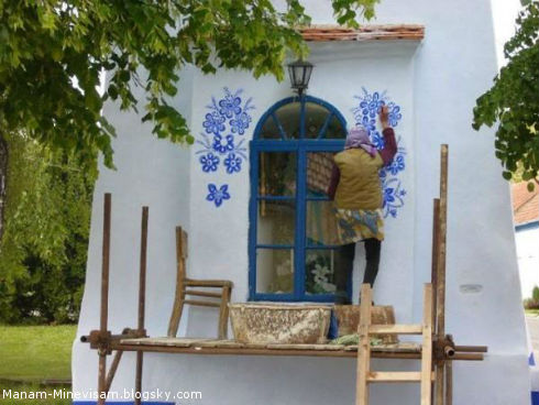علاقه زیاد یک پیرزن 87 ساله به نقاشی ساختمان