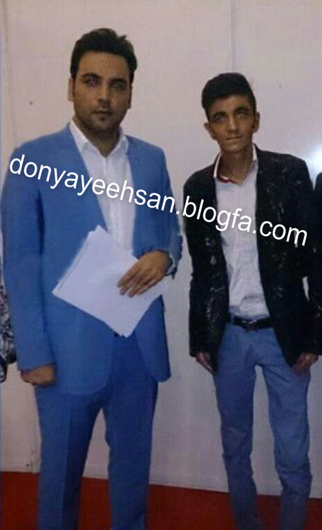 http://s3.picofile.com/file/8205745700/pizap_com14393092981561.jpg