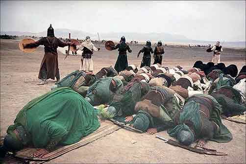 نمازدرسخنان معصومین (ع)،هیئت زوارالحسین(ع)،نمازظهرعاشورا،زیر تیرباران یزیدیان