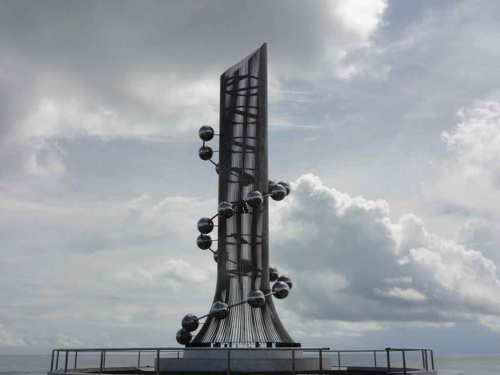 http://s3.picofile.com/file/8209967276/260.jpg