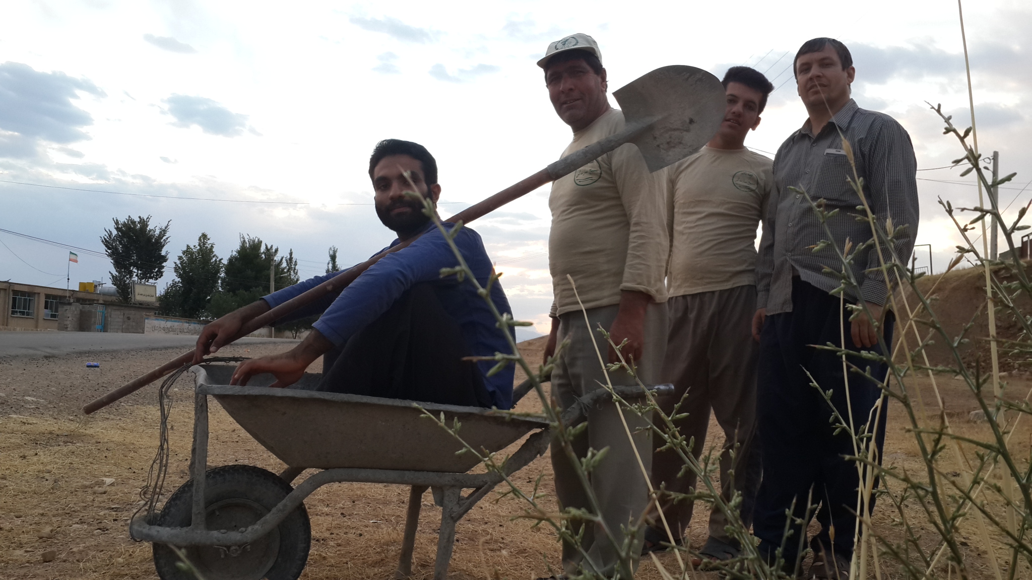 ناغان+جغدان+گروه جهادی+شباب الزهرا+زرین شهر،سیدجواد موسوی،بداغ آباد