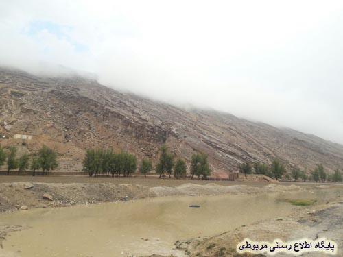 http://s3.picofile.com/file/8222537684/barandegi_20_aban_kahneh_11_.jpg