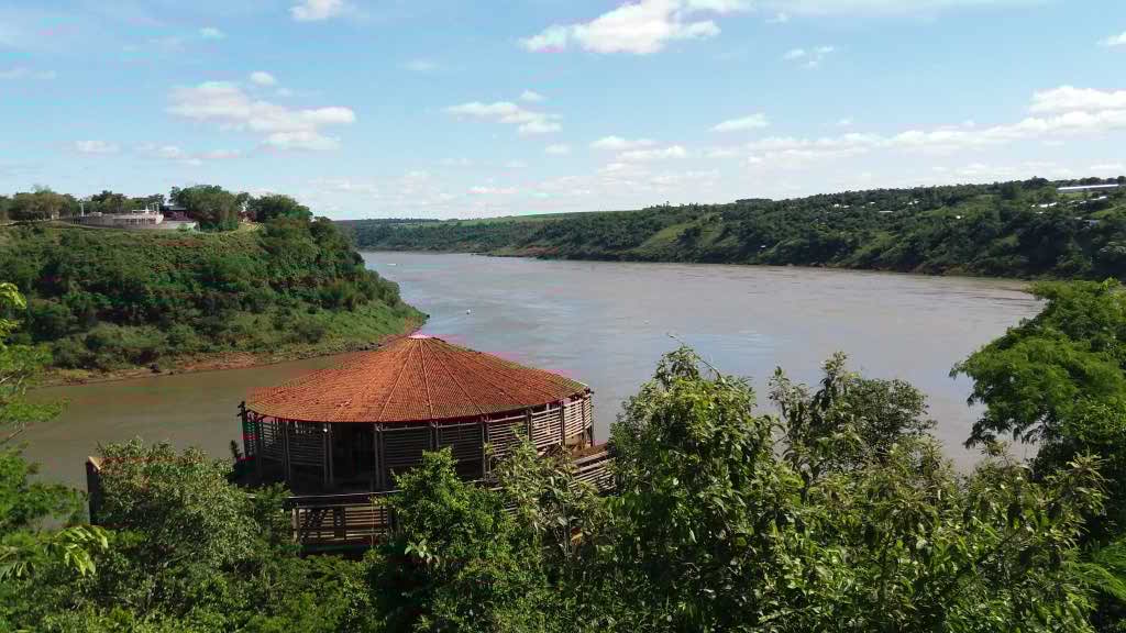 http://s3.picofile.com/file/8222911084/20151031_150551.jpg