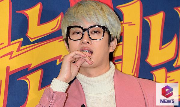 http://s3.picofile.com/file/8226923400/151204_heechul_8.jpg