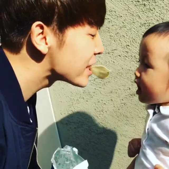 http://s3.picofile.com/file/8228452342/Donghae2015_By_Bella_K_C.jpg
