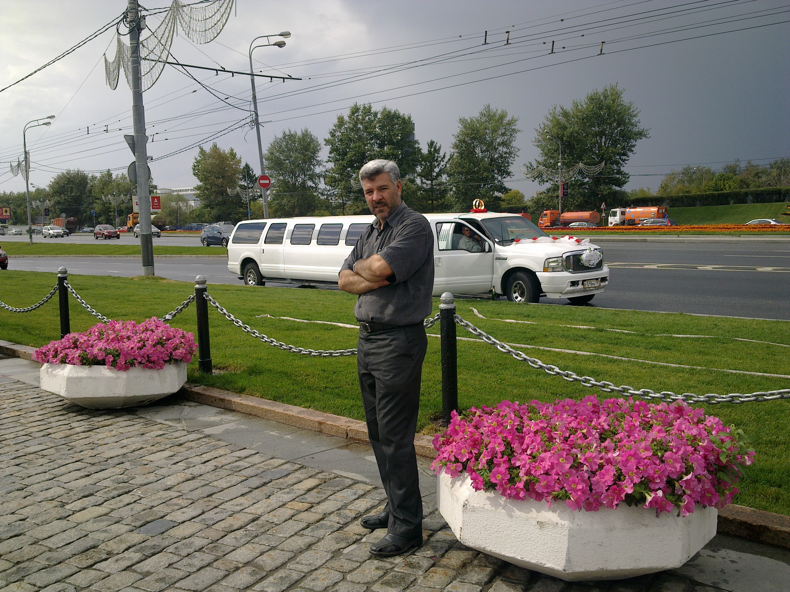 http://s3.picofile.com/file/8229678850/20120811931.jpg