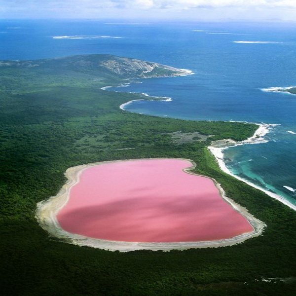 دریاچه صورتی -استرالیای غربی