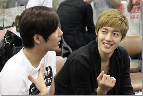 KHJ Visited Kyu Jong @ Goong Musical rehearsal 2011.09.03