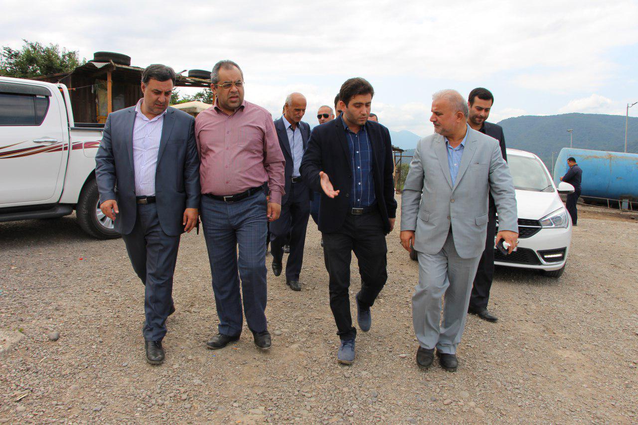 دکتر رمضان پور نرگسی از کارخانه کود آلی و دفنگاه سراوان بازدید کرد 1 photo 2019 07 29 16 51 04