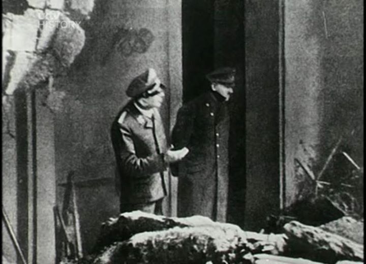 مرگ آدولف هیتلر